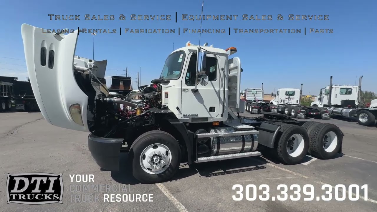 **SOLD** Mack Pinnacle CXP-613 Day Cab Tractor!