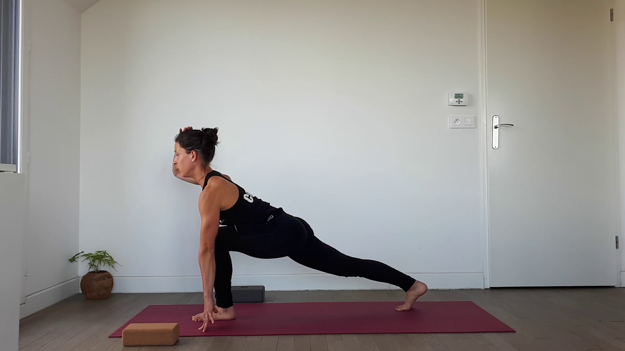 Tuto de Yoga n°5 : Ashva Sanchalanasana, la posture de la fente haute