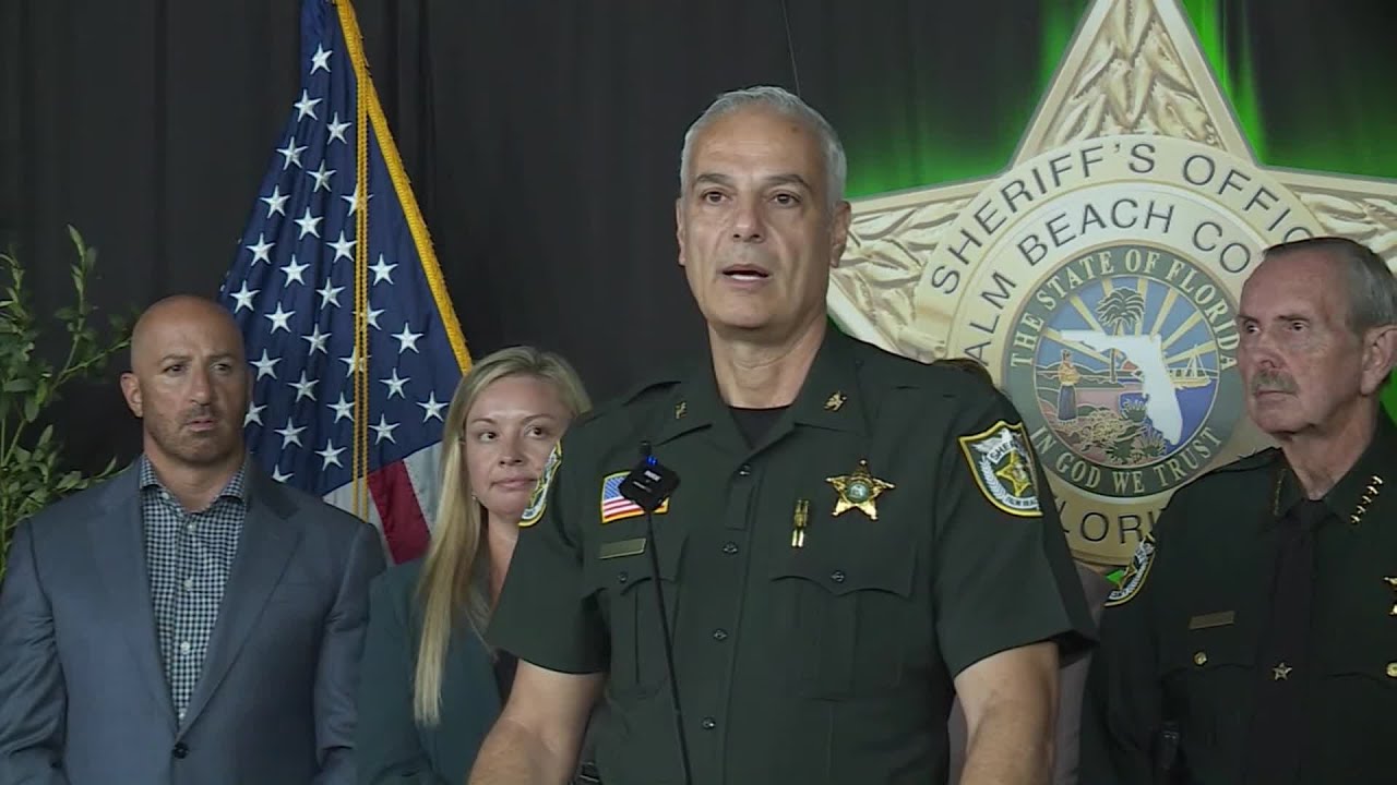 PBSO gives update on man found with rifle, knives at PBIA