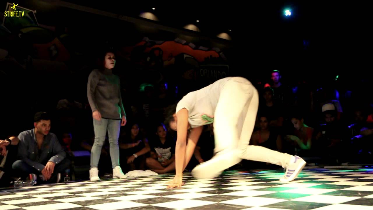 Roxy vs Macca | STRIFE.TV | Outbreak 7