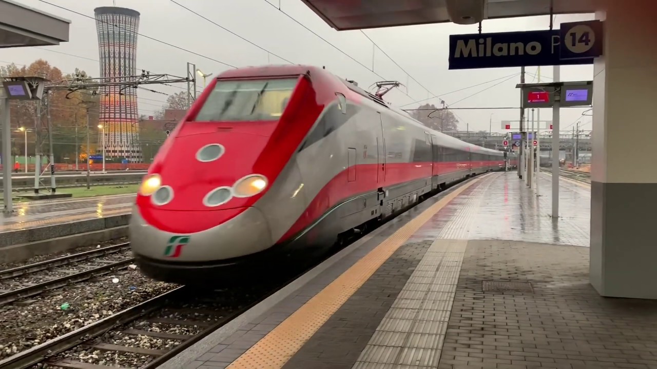 Mattinata piovosa di treni a Milano Porta Garibaldi
