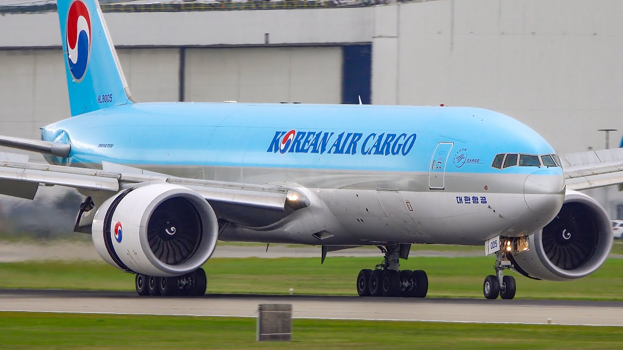 24 HIGH-SPEED Arrivals at YVR Airport 🛬 | Plane Spotting Vancouver 🇨🇦