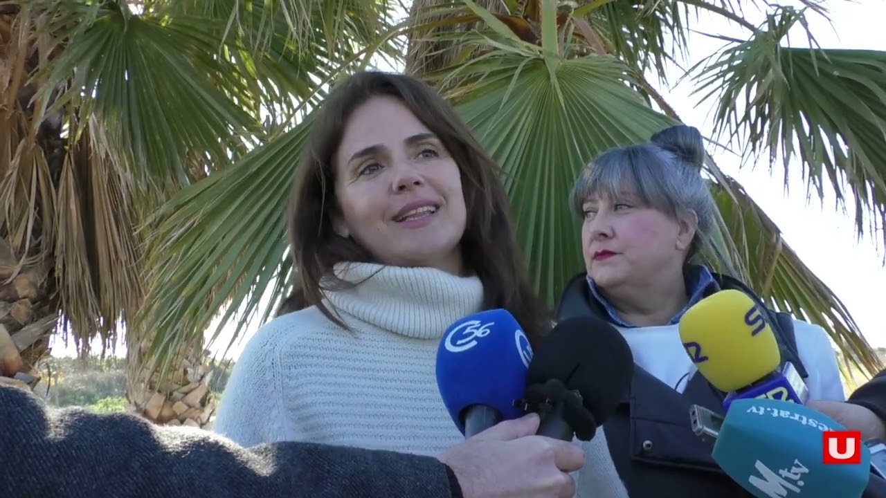 Vinar&ograve;s contribueix amb el mediambient plantant diverses esp&egrave;cies d'arbres en una Jornada escolar
