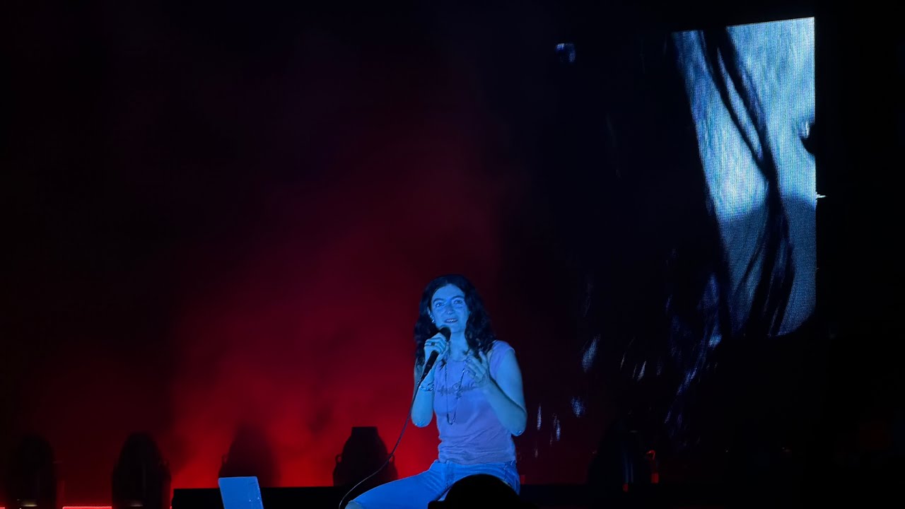 LORDE - Ultrasound Tour 2026 (Live at Qudos Bank Arena - Sydney) [18-02-26] [4K]