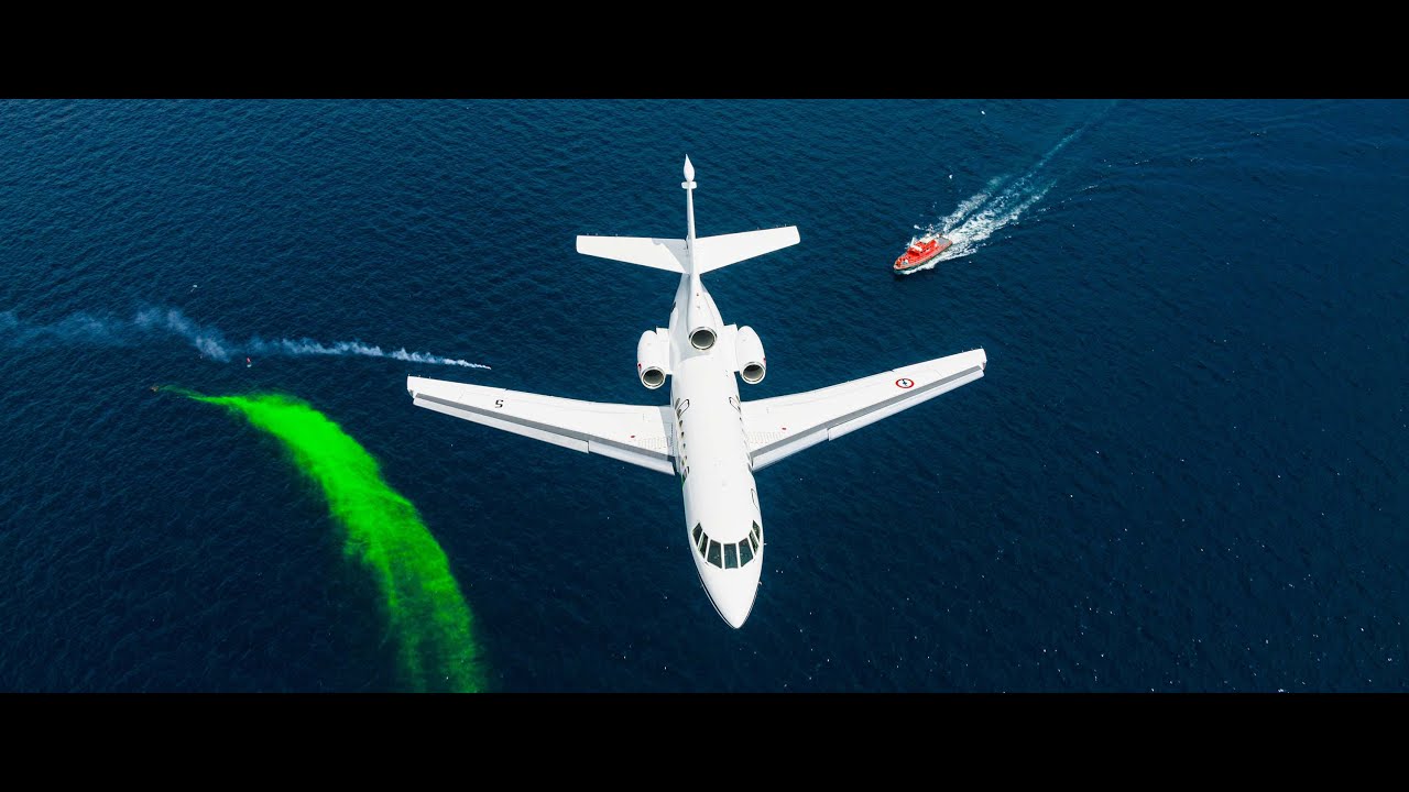4K / Falcon 50M Flottille 24F / Air to Air / Contemplation