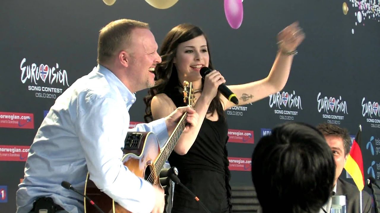 HD Lena singing about German accent - Fun with Lena the winner of Eurovision 2010