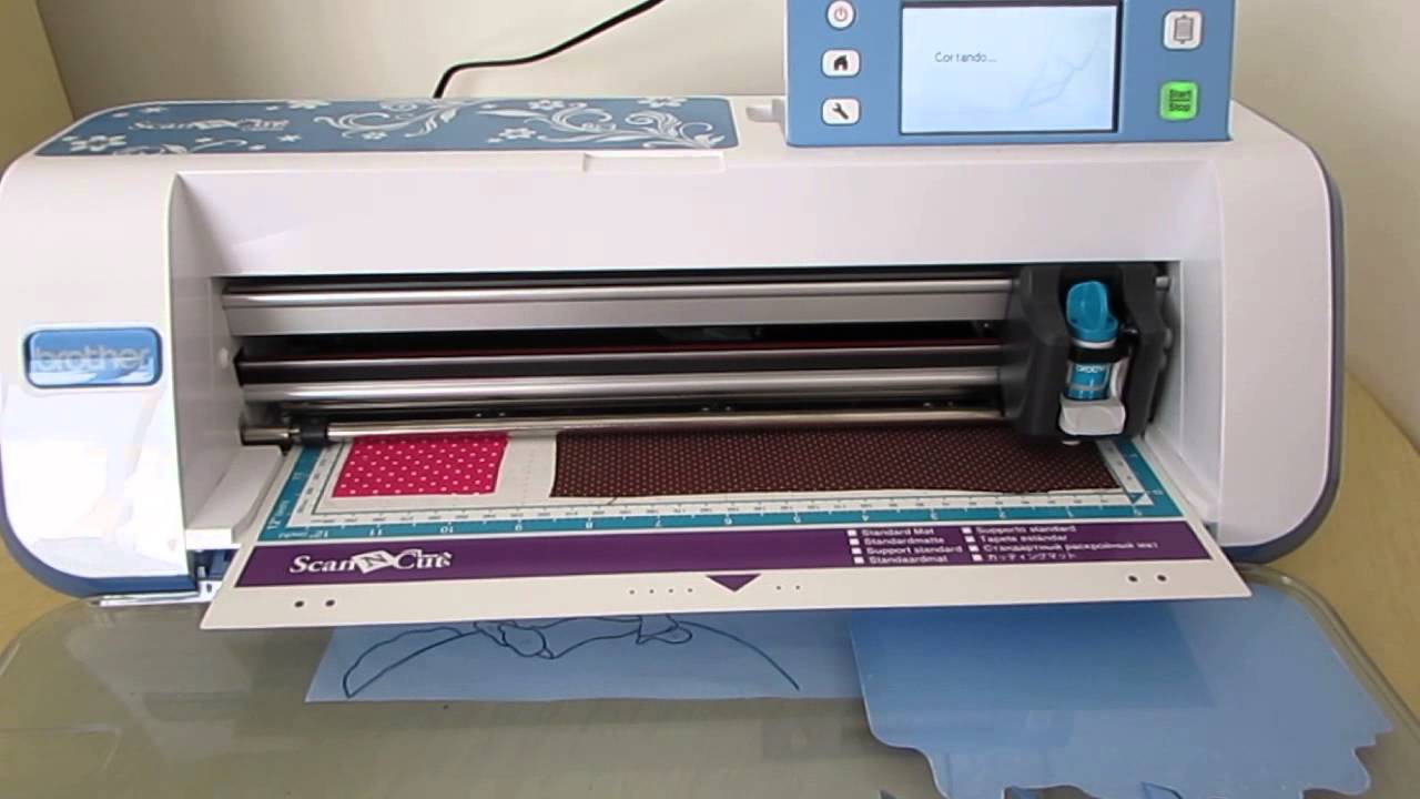 ScanNCut Brother cortando tecido com termocolante para Patch Aplique 