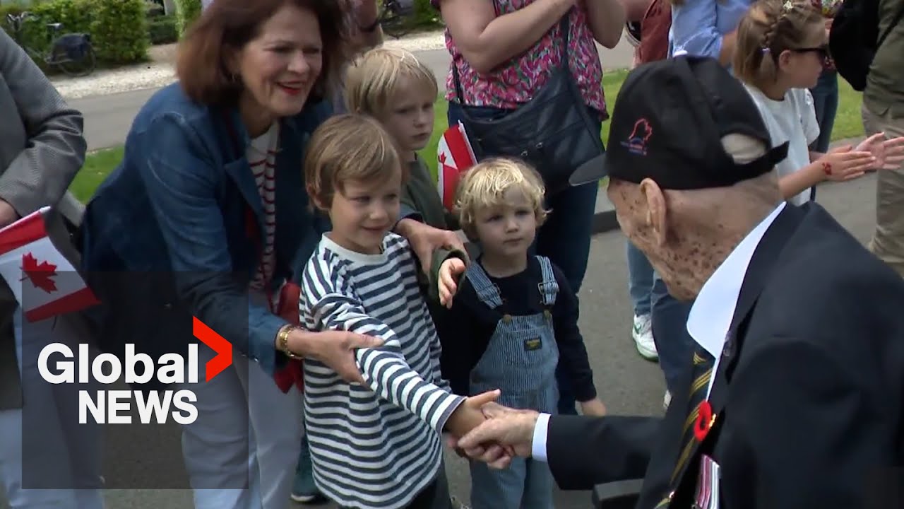 Canadian WWII veterans remembered and thanked during Apeldoorn parade through Dutch city