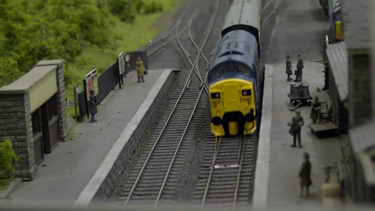 Blue Diesels at Mouldsworth. Mid Cheshire Model Railway Society.