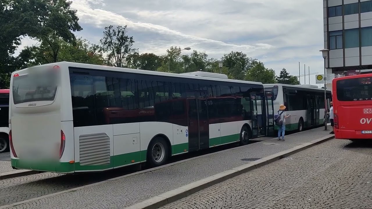 😠 ANGRY GERMAN BUS DRIVER BEEPING THE HORN & ARGUING UNSUCCESSFULLY Bavaria Lower Franconia GERMANY