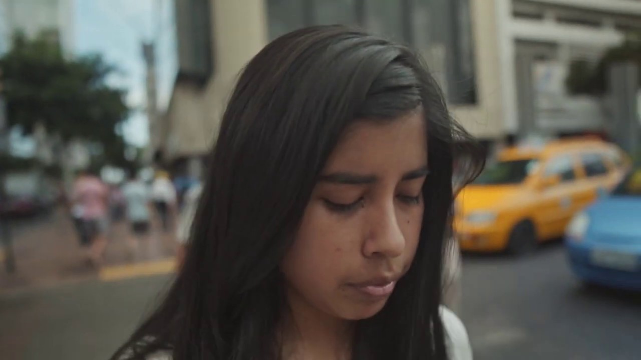 Desierto - Valeria Yagual (Video Oficial)