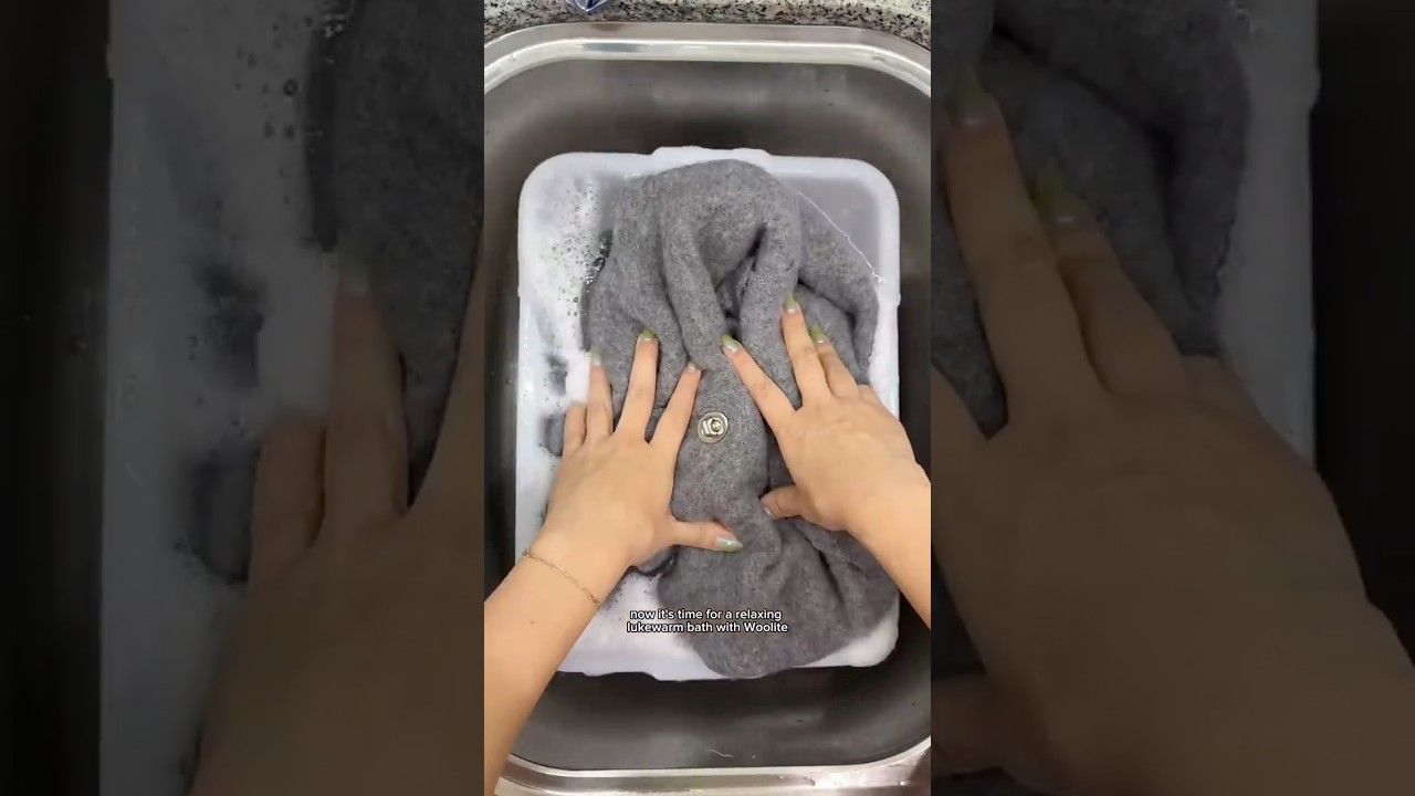 How to Wash Thrifted 100% #Wool Sweater #howtoclean #thrift #restoration #laundry