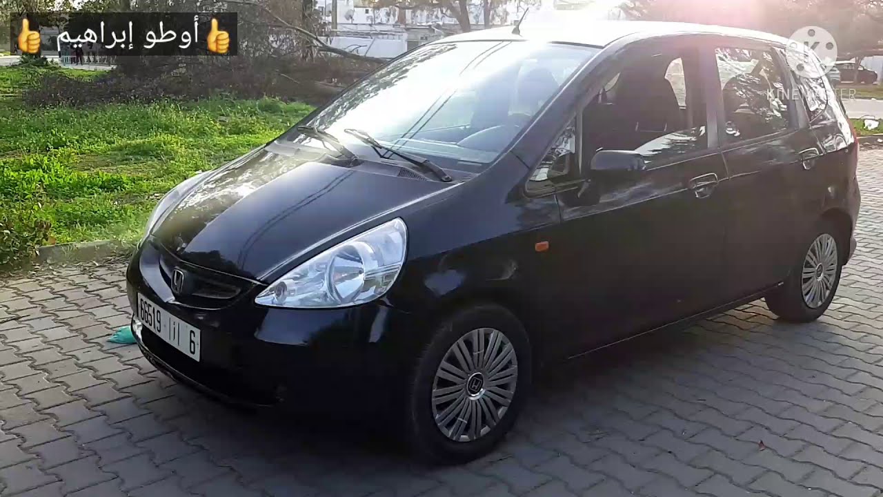 honda jazz essence très bonne etat.....هوندا جاز اصانص فيها كليما بثمن مناسب موديل 2002