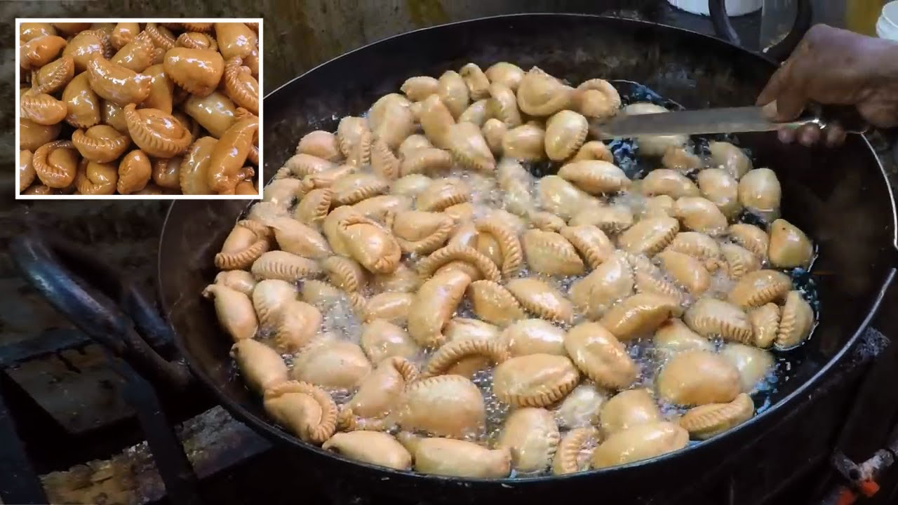 Andhra Style Chandrakala Sweet Recipe - Tasty And Juicy Sweets | Street Food Recipes