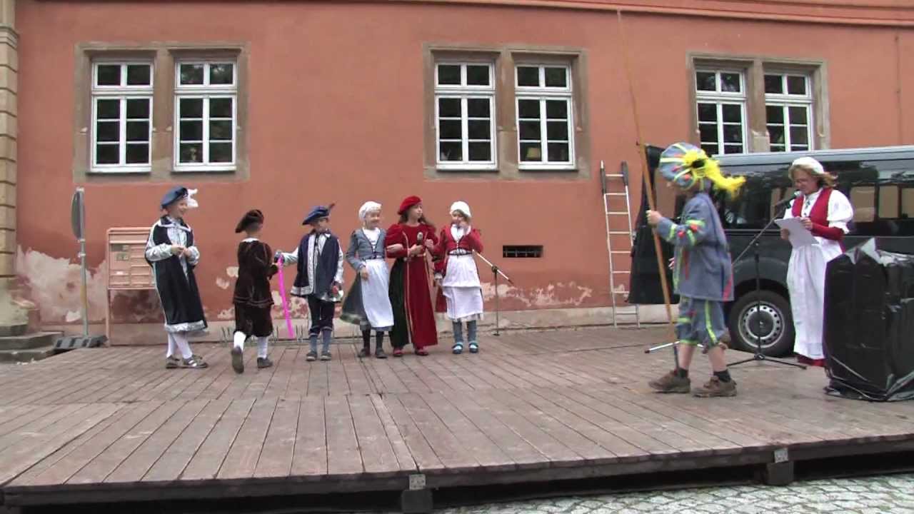 Theater Grundschule Droyssig - Schlossfest 2011