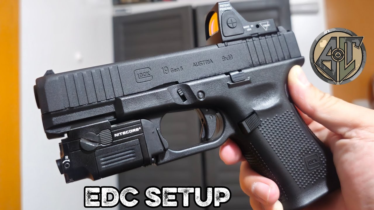 Licensed Glock 19 gen5 mos, red dot, tac light and green laser set-up. 