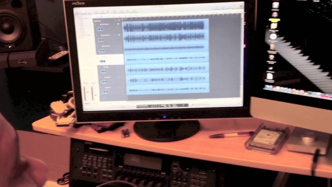 iPad for Backing Tracks Using GarageBand - Preparing Audio for Alesis iO Dock Part 1