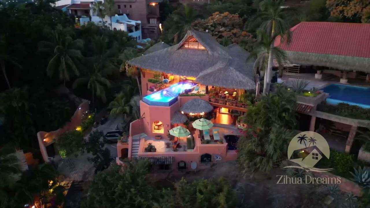 Casa Sacravista for Sale in Playa La Ropa Zihuatanejo.