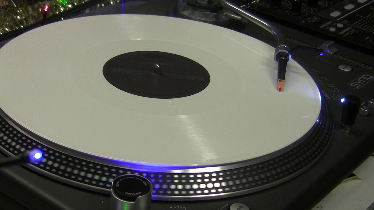 Jaydee - Plastic Dreams (Nicole Moudaber Passion Runs Deep remix)