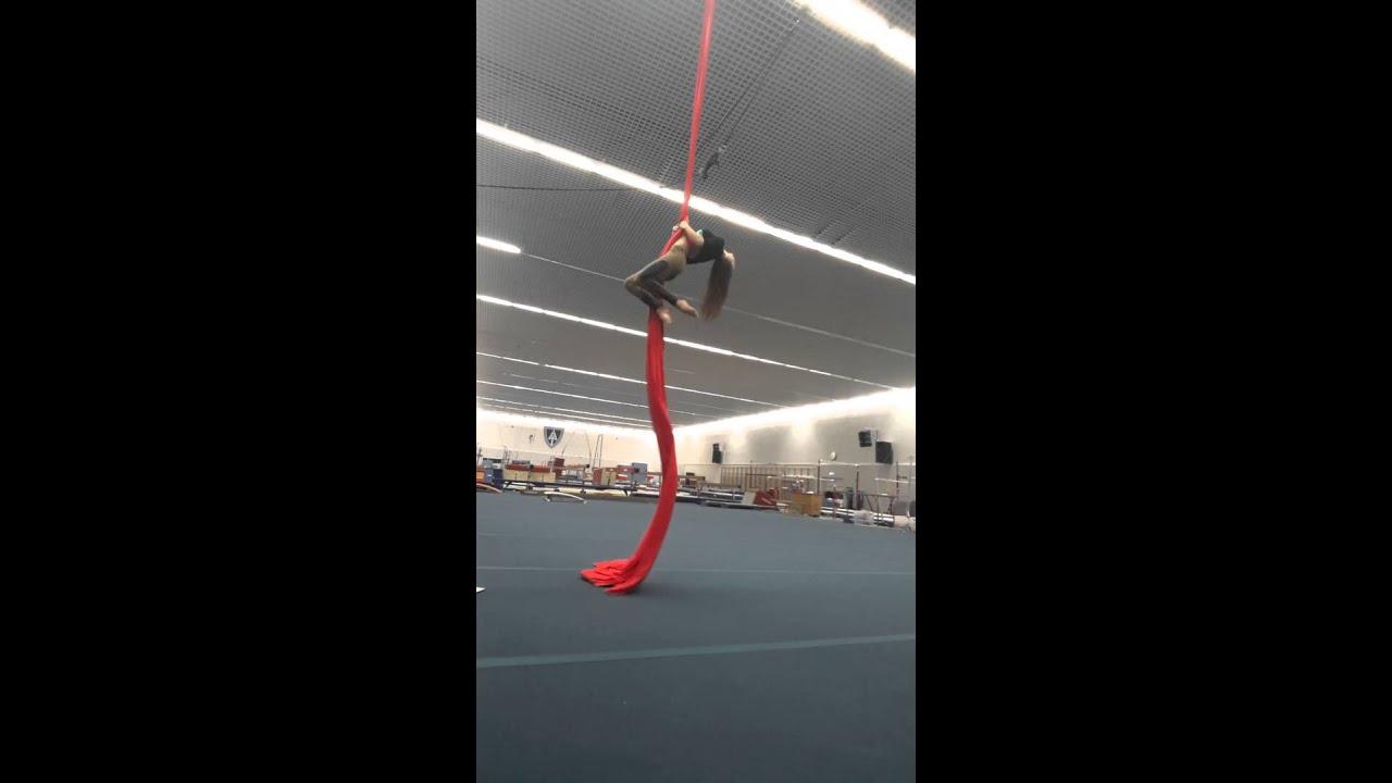 Aerial silks belay sequence