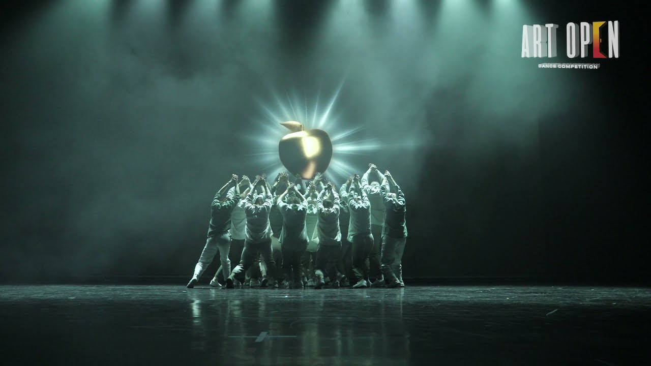 KIMBERLITE DANCE TEAM