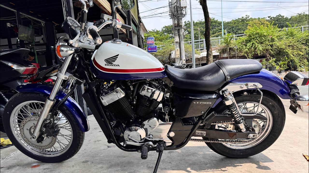 Honda VT750S date 2013 & Honda GL400 chính chủ xe cọp , có tiền chưa chắc đã có xe