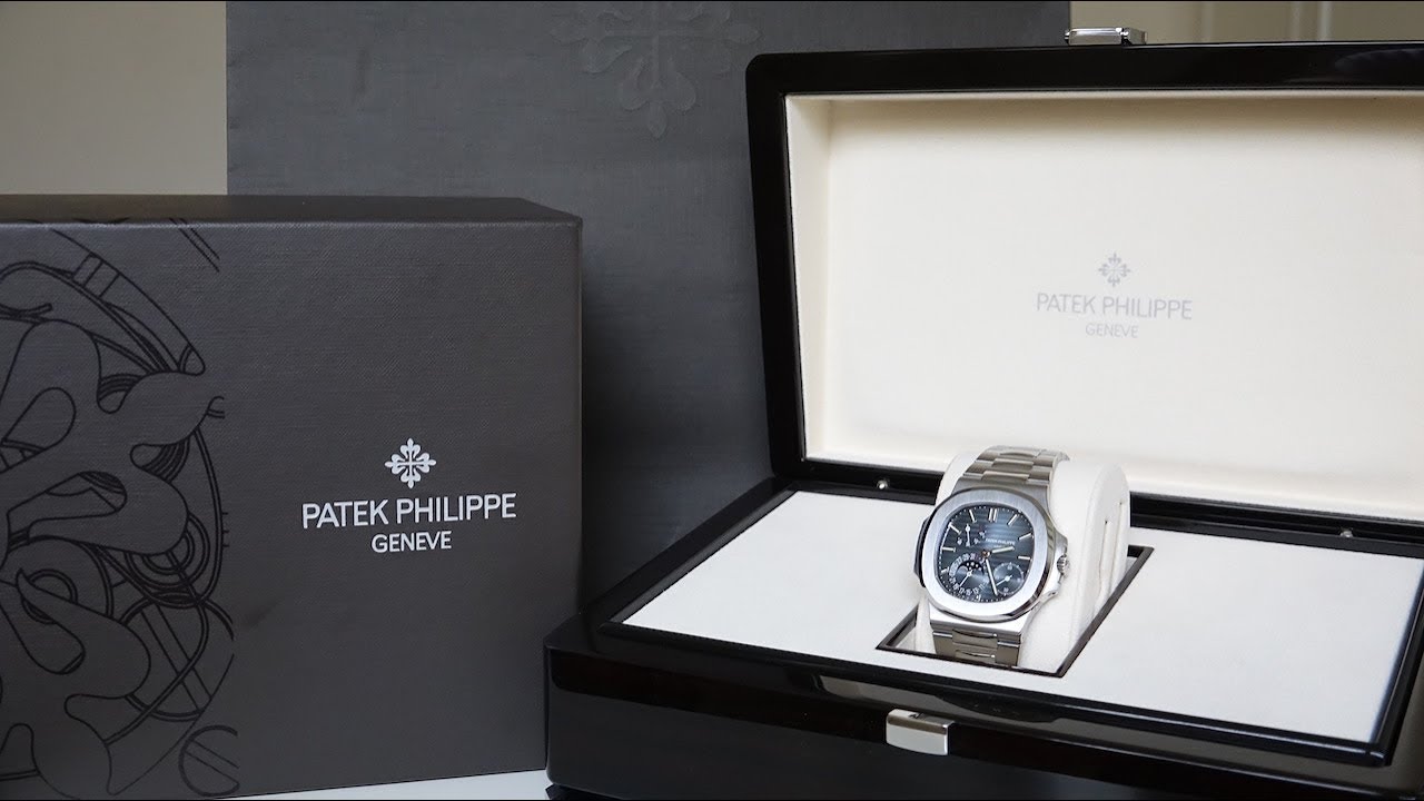 Обзор 4K: распаковка Patek Philippe Nautilus 5712/1A