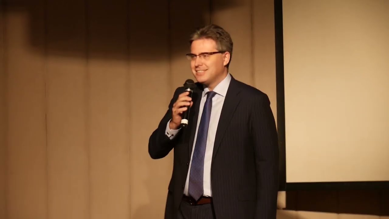 Japan’s silver market phenomenon | Florian Kohlbacher | TEDxTUJ