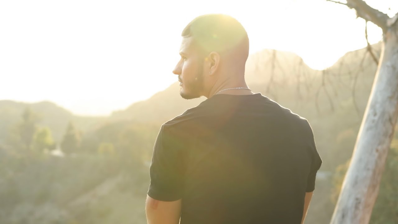 Mike Lo - DREAMING WITH MY EYES OPEN (Official Video)