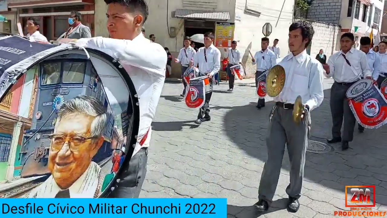 Desfile Cívico Militar Chunchi 2022