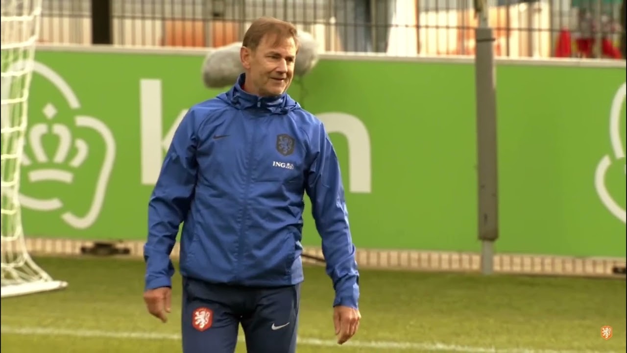 Hollanda Milli Takımı Kaleci Antremanı     Nederlands elftal keeperstraining