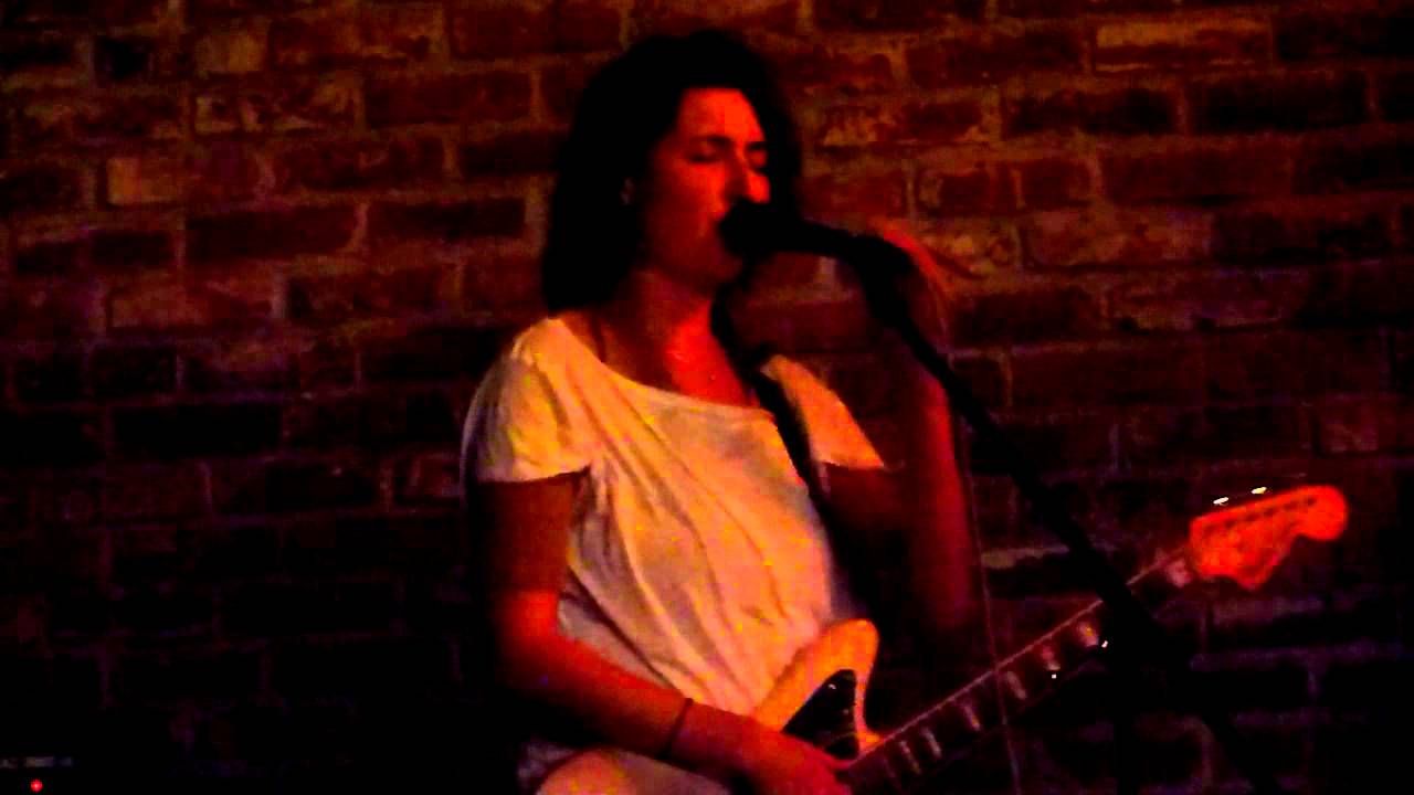 Warpaint - Lissie's Heart Murmur  (Space 1520 Hollywood CA 1/26/12)