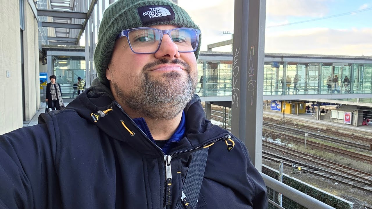 Vlog! Grande Gelo dell'Epifania, feste finite, passeggiata al ghiaccio e Ultimo mercatino di Natale🎄