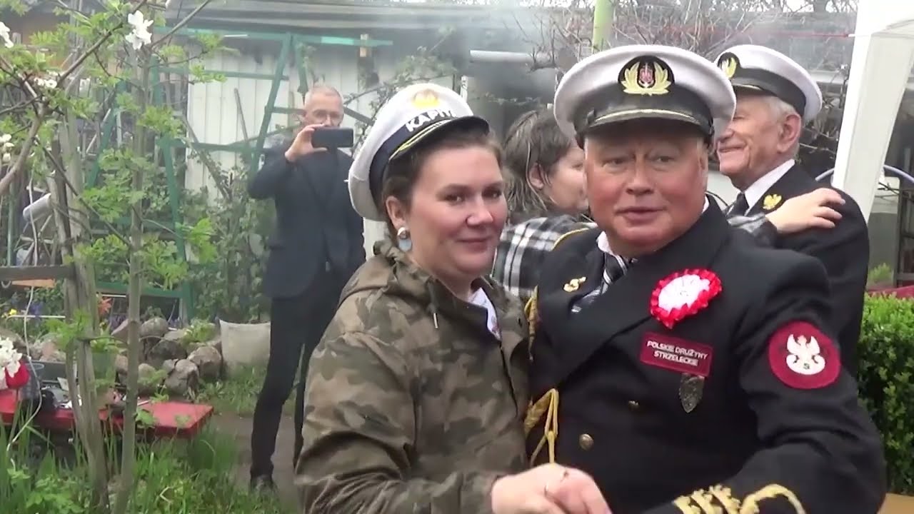 CZERWONY KORSARZ SŁAWOMIR I PROZERPINA SYLWIA , KONTRADMIRAŁ I JEGO ŻONA KAPITAN W SWOIM TET A TET!?