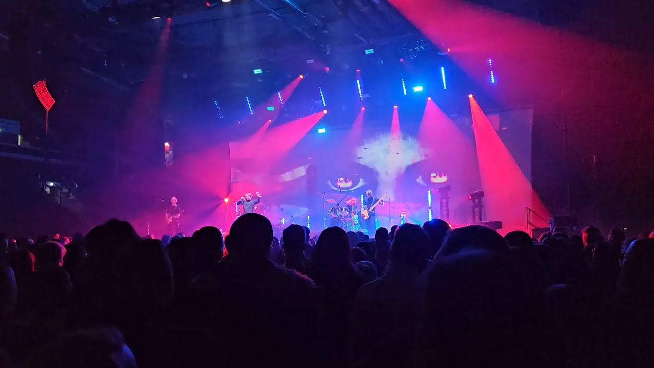 Mew - Rows live @Helsingin jäähalli, Finland