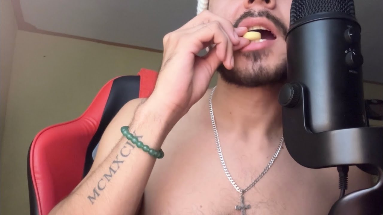 ASMR Bubbaloo Banana 🍌 Gum | Sonidos de Boca Intensos