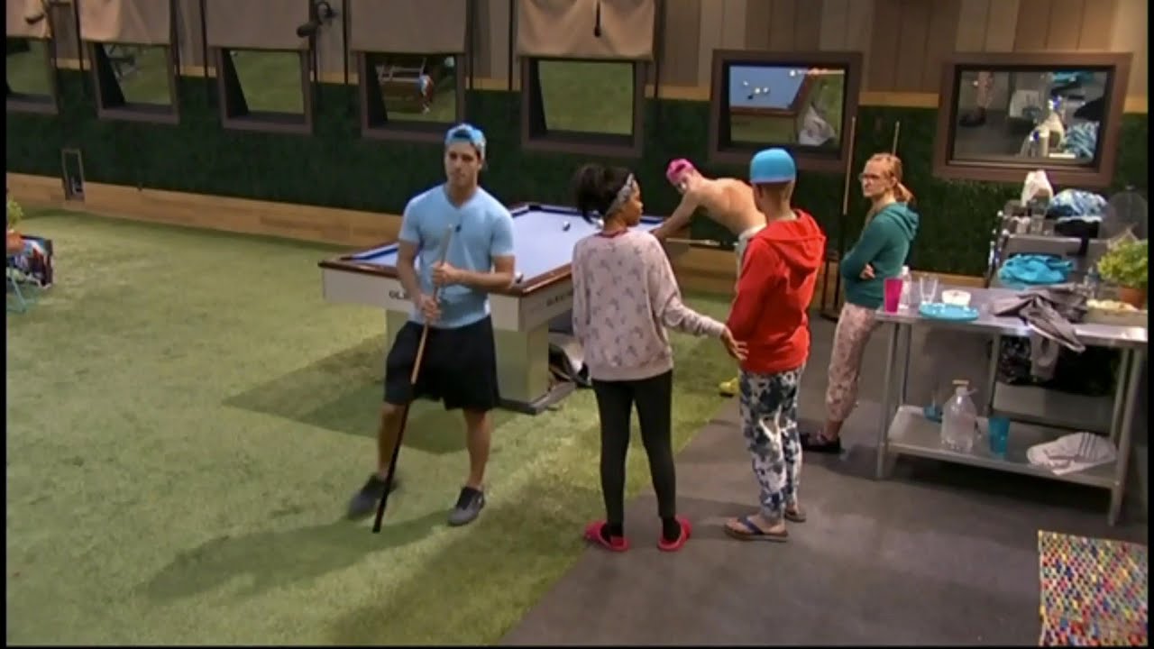 7/05 4:15am - Frankie Accuses Cody & Zach of Cheating on Him With Each Other
