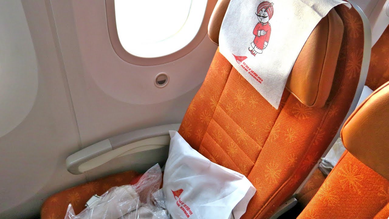 AIR INDIA FLIGHT REVIEW: B787 DREAMLINER FLIGHT AI381 SINGAPORE TO DELHI