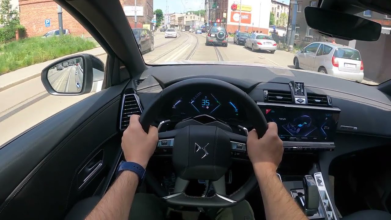 2021 DS 7 Crossback  HYBRID4  Test Drive