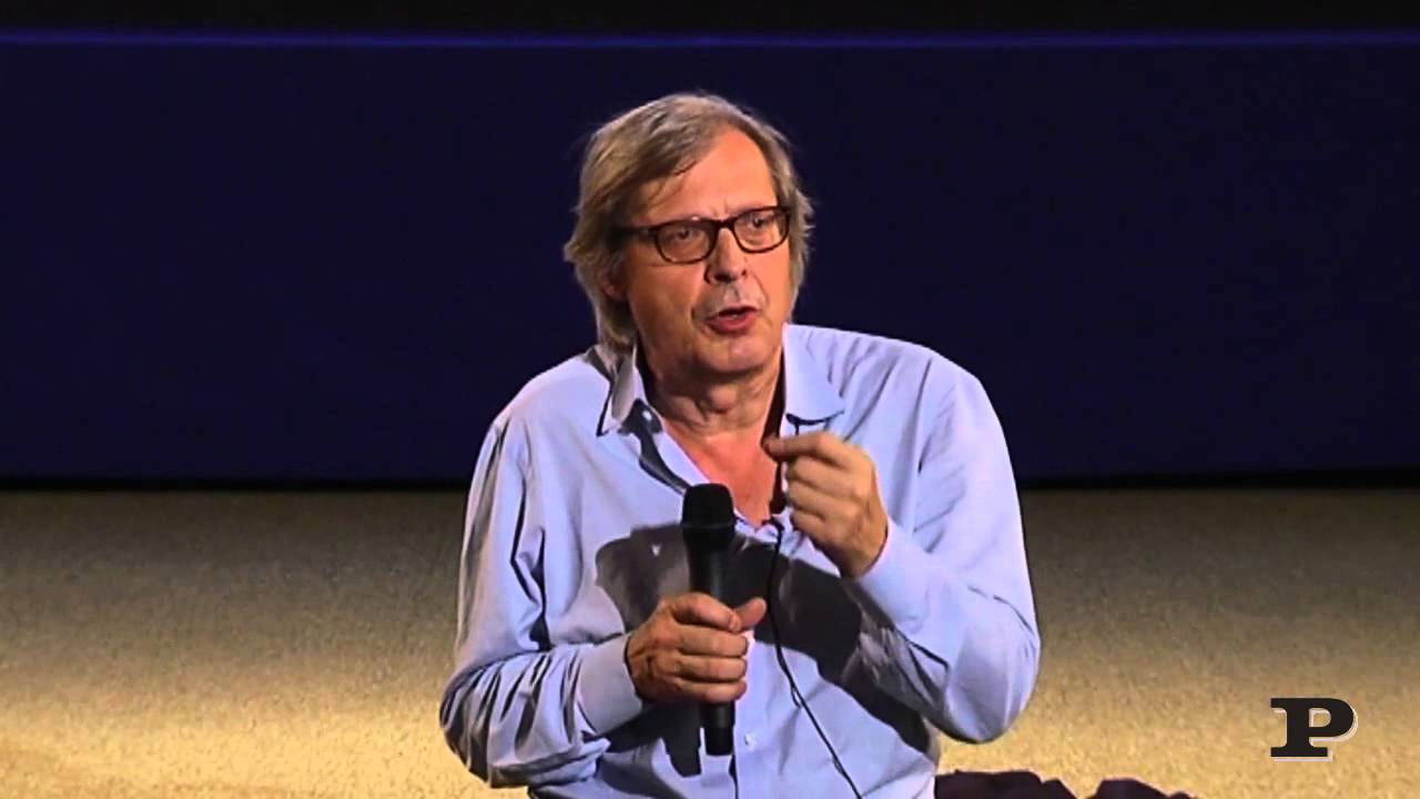 Vittorio Sgarbi: la lezione al Vittoriale di D'Annunzio