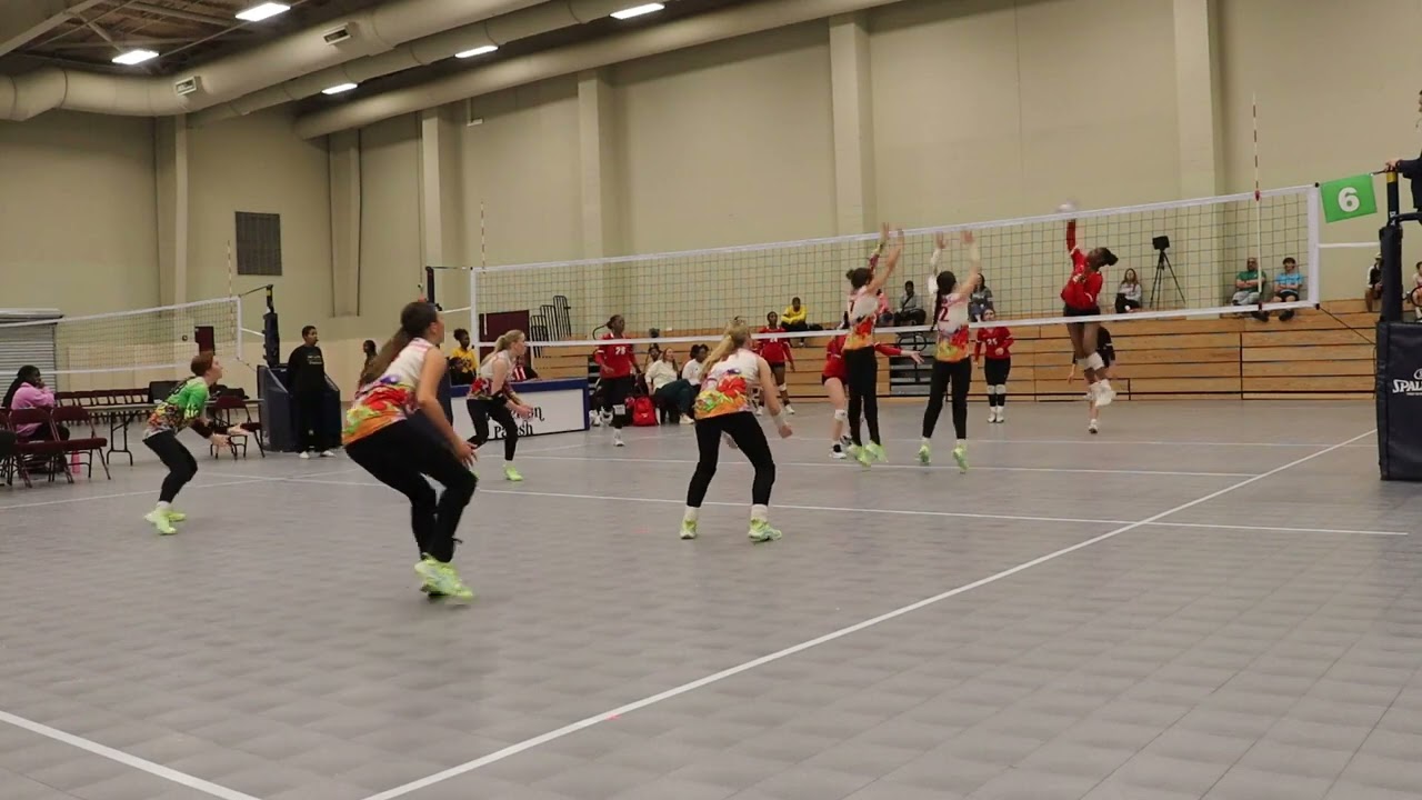 Coqui 15 Mizuno vs Cajun Elite Set 1