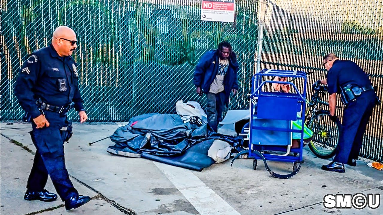 𝗠𝗔𝗜𝗡 𝗦𝗧𝗥𝗘𝗘𝗧 𝗖𝗟𝗘𝗔𝗡𝗨𝗣: LAPD Oversees Multi-Agency Encampment Cleanup in Venice