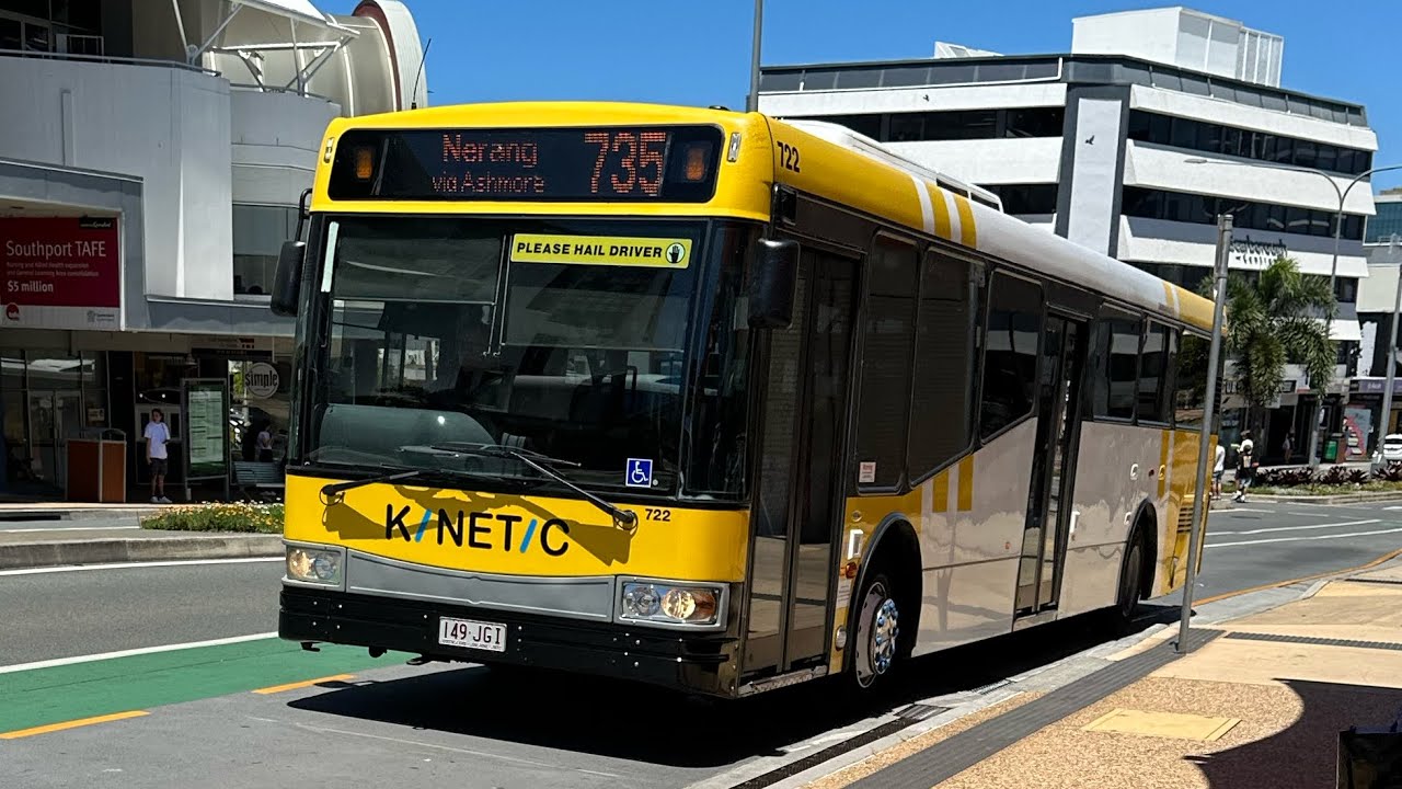 Kinetic Gold Coast Mercedes-Benz O500LE Bustech VST