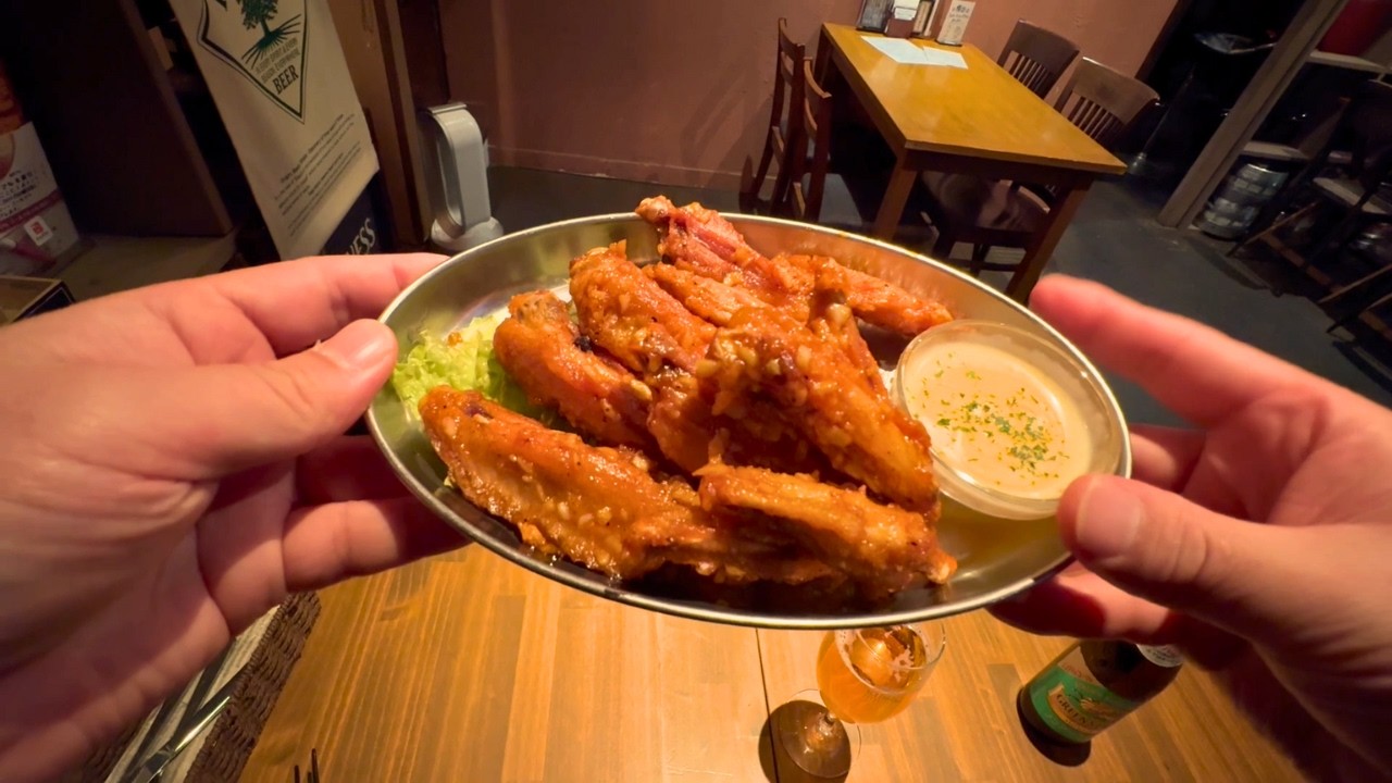 【5:53PM,Dinner Alone】A Japanese Nurse Recharging with American Food After Work