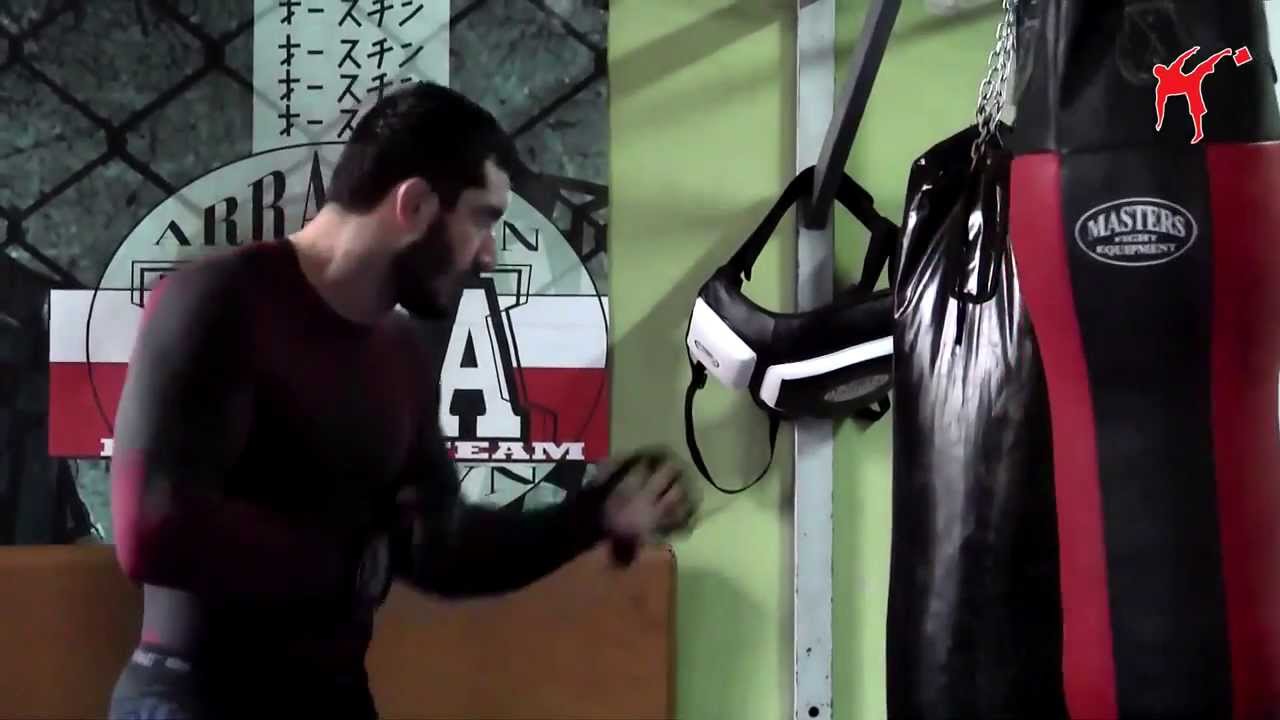 Mamed Khalidov przed KSW 25: Trening na worku bokserskim