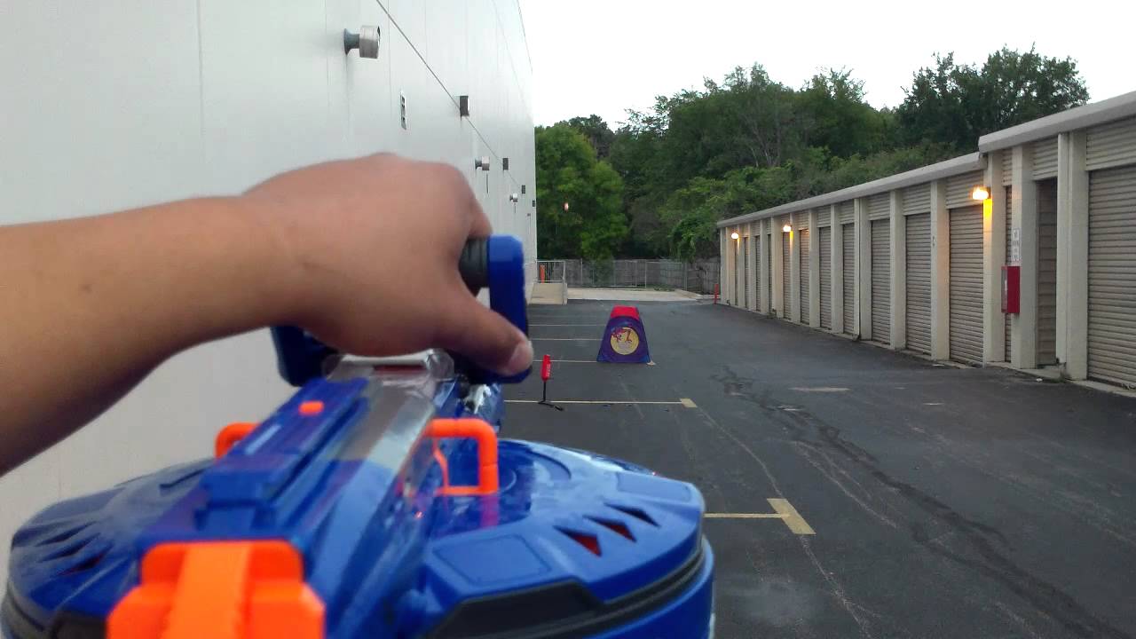 Nerf N-Strike Elite Hailfire - Demo and Range test!