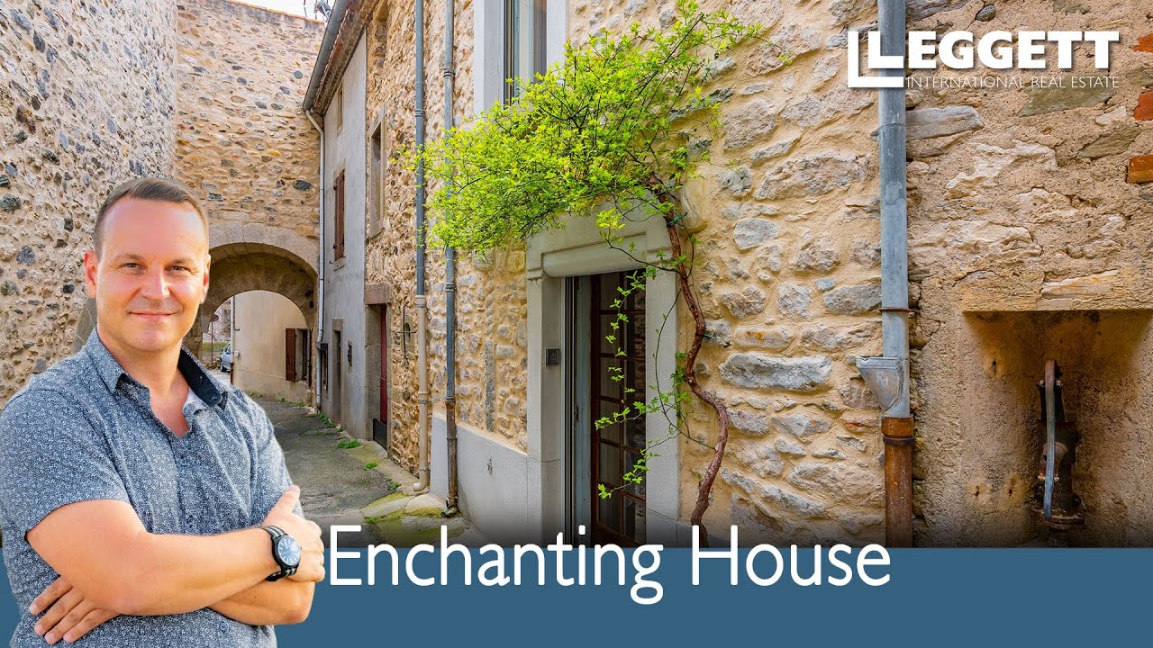 Beautiful Character Property with a Sun-Drenched Terrace in Villeneuve Minervois (South of France)