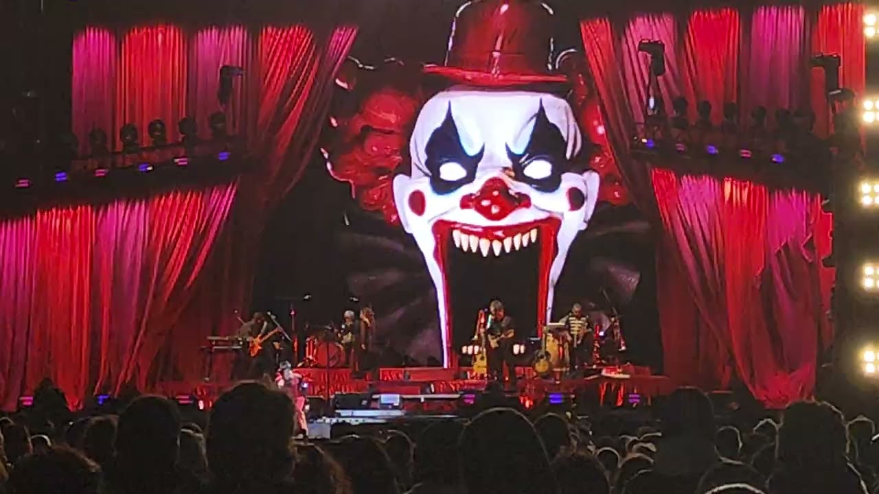 Bunbury - Enganchado a tí (Estadio Ferrocarril Oeste, Buenos Aires, Argentina)