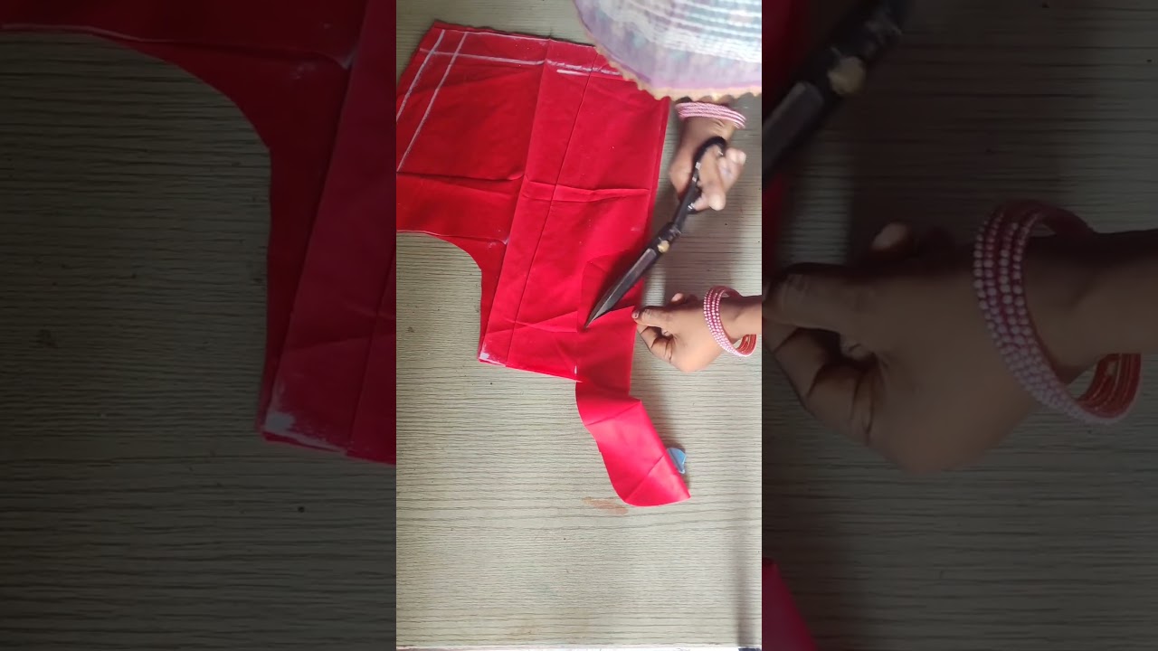 blouse cutting ✂️✂️#fashion #cuttiing##stitching #thesewingexpert