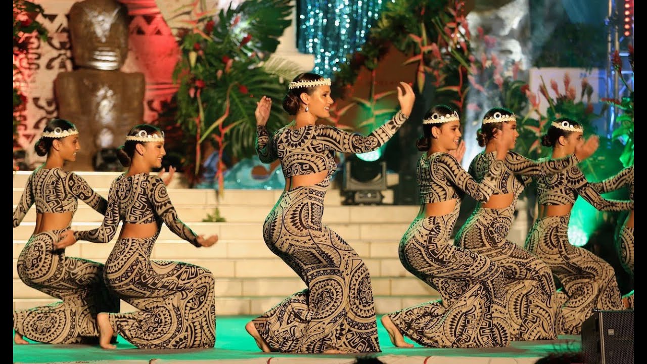 l'école 'ori hei à la soirée de l'élection de miss tahiti 2023 1